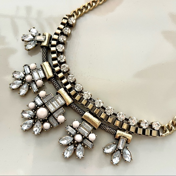 Nordstrom Statement Necklace - Picture 2 of 3